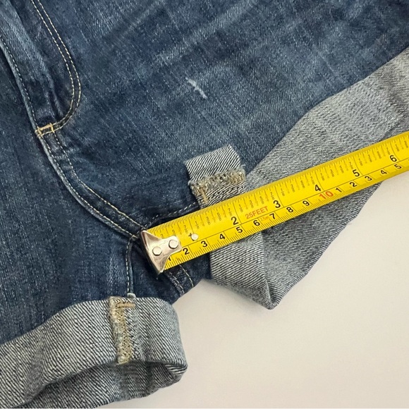 PAIGE Distressed Cuffed Hem Denim Jean Shorts Women’s  Size 28 - Picture 7 of 8